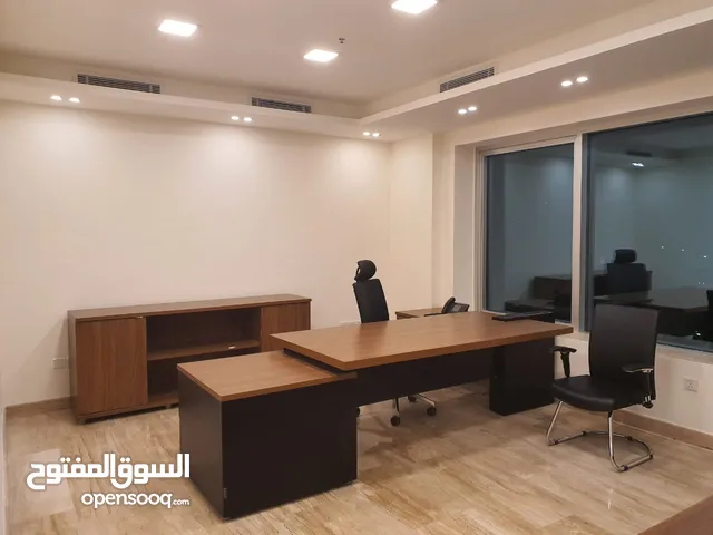 مكتب تجاري للبيع – شارع مكة – موقع مميز يصلح لجميع الانشطة التجارية