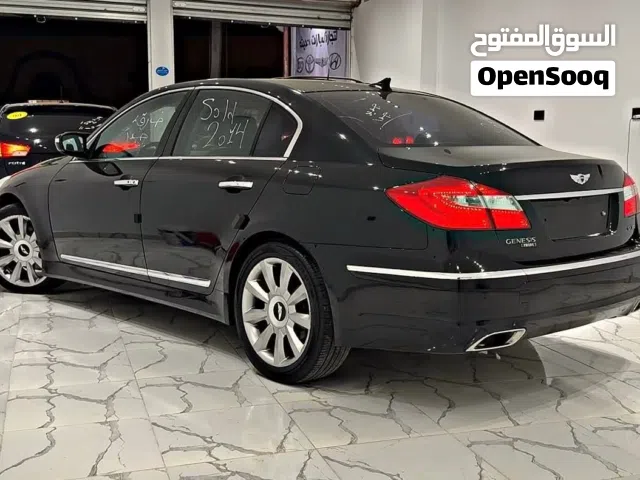 2010 جينيسيس G70