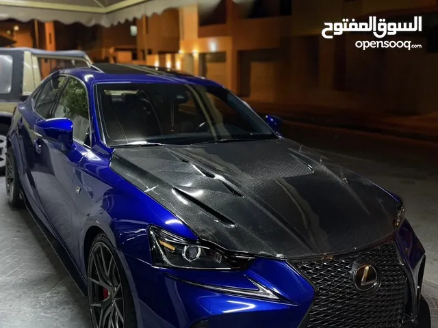 Used Lexus IS in Northern Governorate