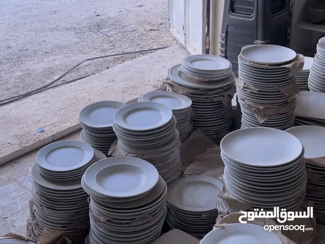 يوجد كميه صحون ، البيع جمله او مفرق