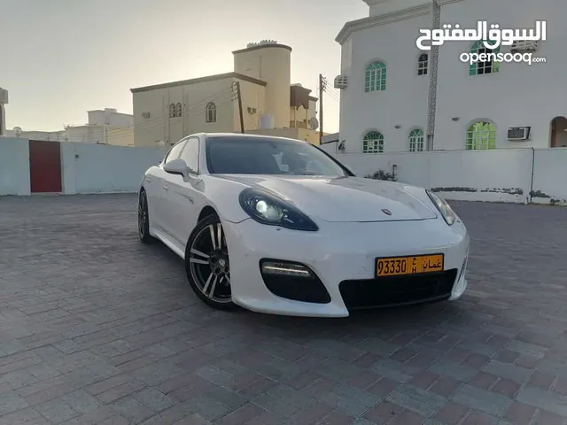 Used Porsche Panamera in Al Dakhiliya