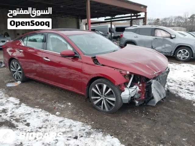2020 Nissan Altima Standard