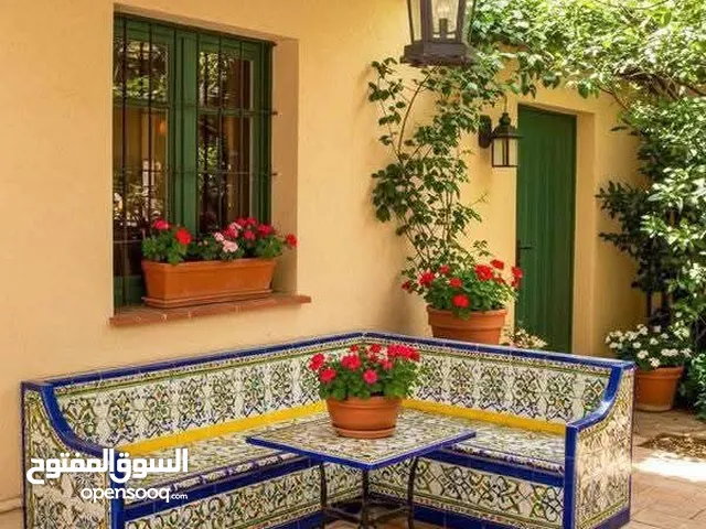 مبنى تجاري للبيع جهة حلويات الساحل
