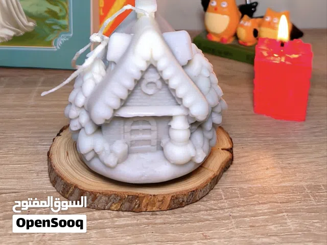 شمعة الكوخ المتجمد Frosty Cottage -Winter Candle