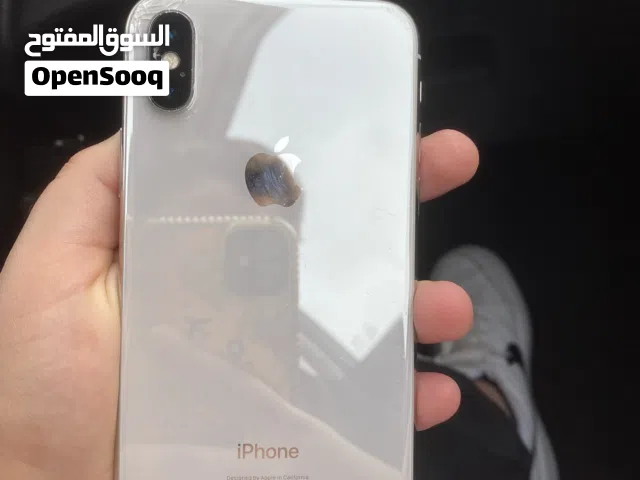 Apple iPhone X 64 GB in Tripoli