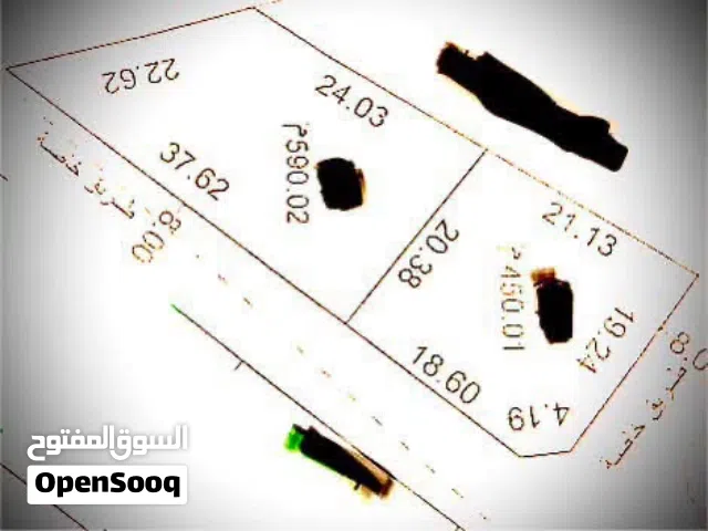 ارض للبيع اقزير قرب من سور الكليه