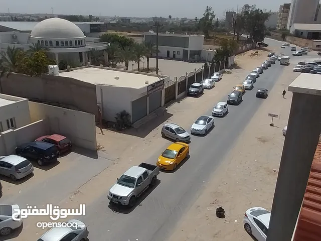 صاله +مخزن بدروم للايجار