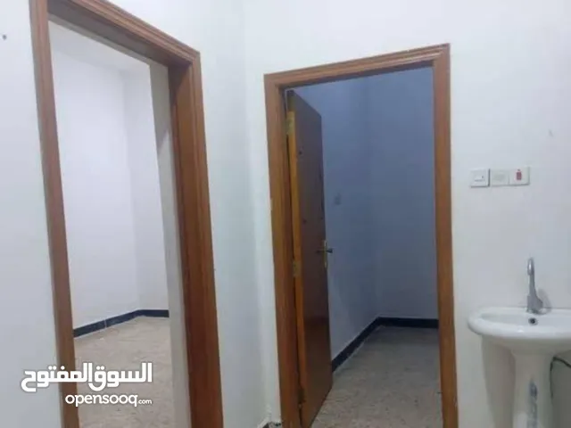 180 m2 3 Bedrooms Apartments for Rent in Basra Hakemeia