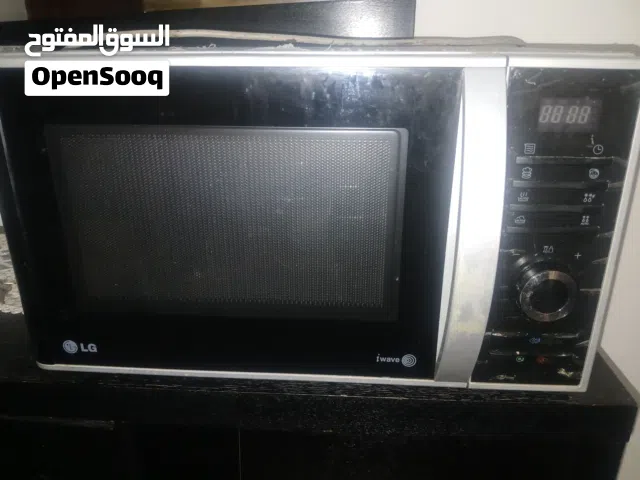 LG 20 - 24 Liters Microwave in Tripoli