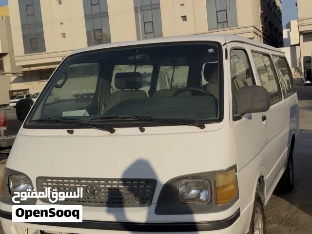 Toyota hiace 2001