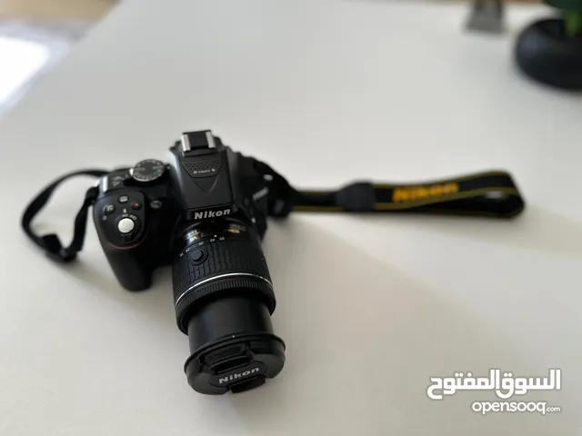 كاميرا نيكون شبه جديده d5200