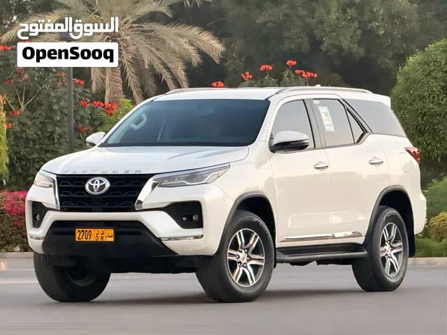 للبيِِع تويوتا فورشنر مديل 2022 خليجي 6سلندر بحاله الوكاله