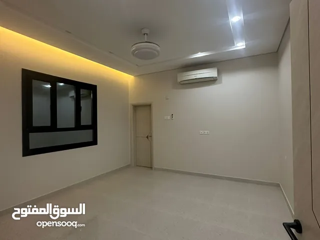 134m2 4 Bedrooms Apartments for Sale in Muscat Al Maabilah