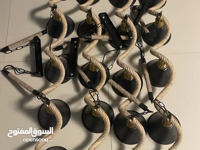 إنارات شبه جديد