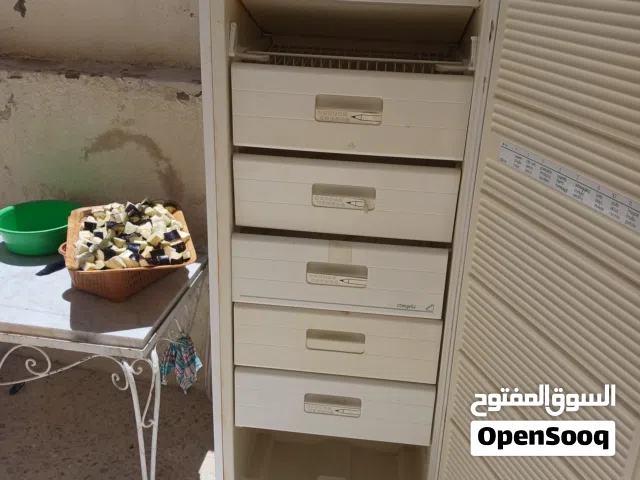 ثلاجة فريزر