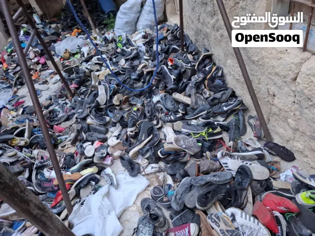 احذيه فرادا غير مبروز مشكله كل الانواع ولادي بناتي رجالي ستاتي كل الاصناف بوت كندره من 12 طن الى15 ط