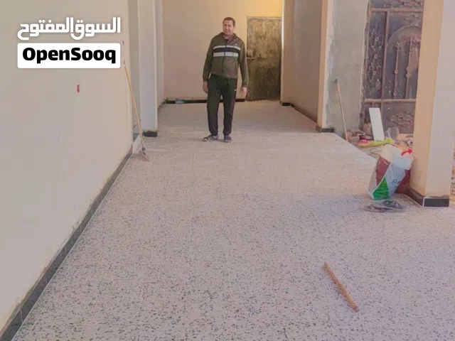 اسطى سراميك ورخام وزليز تسليم مهندسين السعر يبدأ من 15 دينار بعد تقيم الخدمه