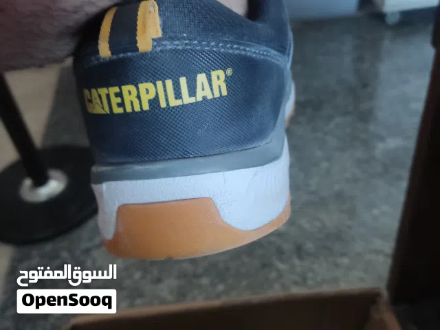 سيفتي شوز cat قياس 41 الاصلي 50