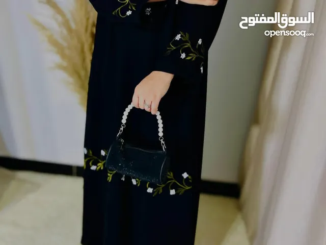 عبايات 2025