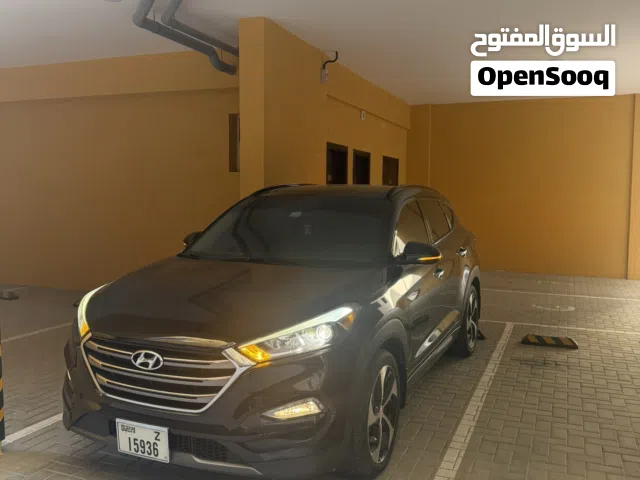 2016 هيونداي توسان Limited