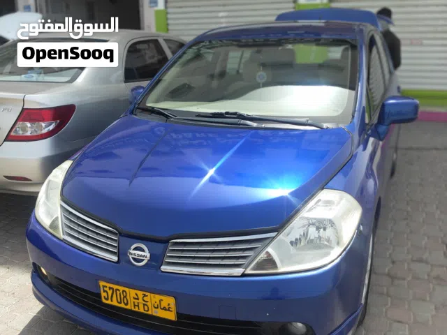 2012 نيسان فيرسا SR