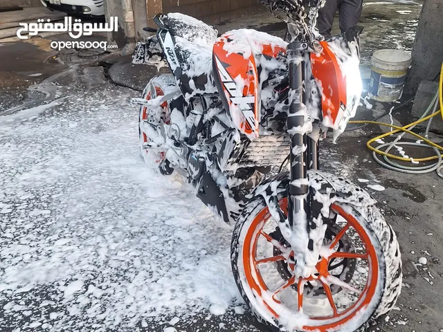 دراجة KTM ديوك 200 cc