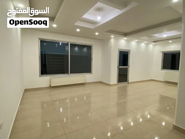 شقة فاخرة للايجار حي الصحابة