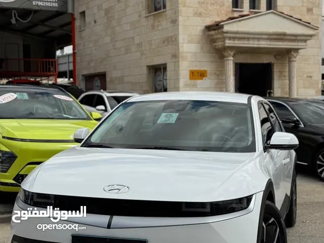 هونداي ايونك 5 موديل 2022 بدفعه اولي 3000نسليم مفتاح التنازل والتامين الشامل والرسوم وشاحن 32امبير