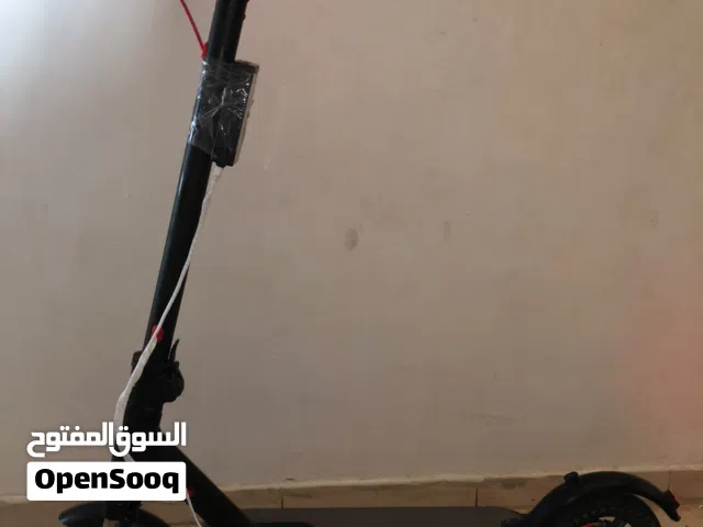سكوتر للبيع او للبدل