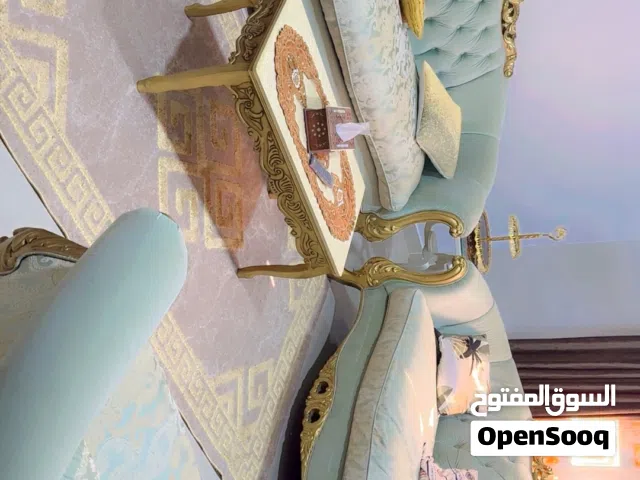 طقم كنب بحاله جيده