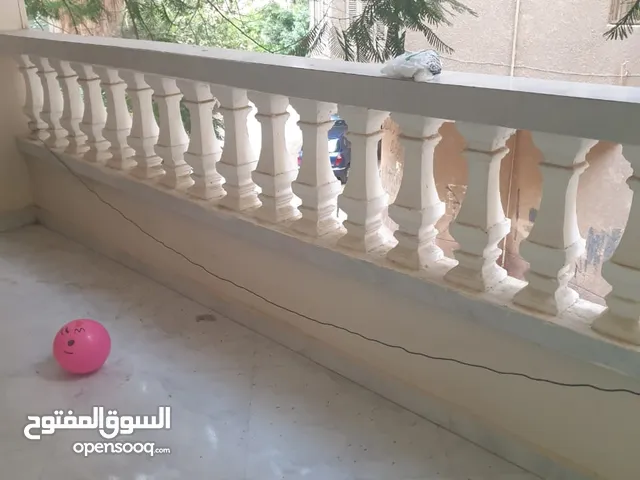 200 m2 3 Bedrooms Townhouse for Sale in Giza Haram
