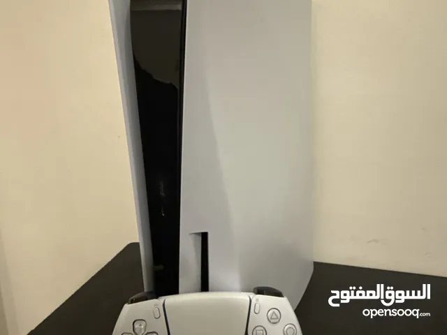للبيع بلاستيشن 5 مستعمل 