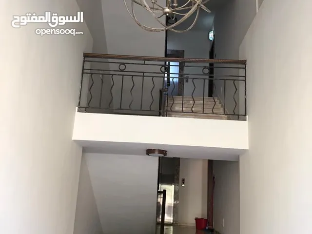 250 m2 4 Bedrooms Apartments for Sale in Amman Abdoun