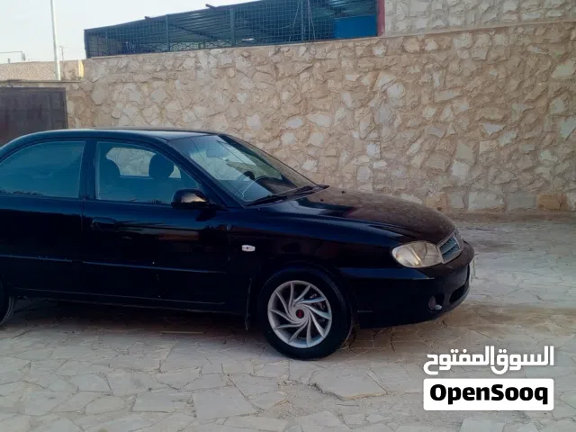 2001 كيا سبيكترا