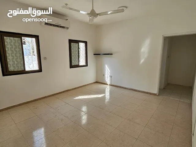 140 m2 3 Bedrooms Villa for Rent in Muscat Azaiba