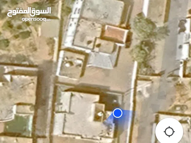 قطعتين أرض جنب بعض