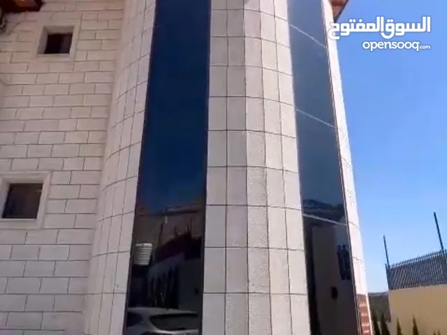 120 m2 More than 6 bedrooms Villa for Sale in Nablus Al-Bathan