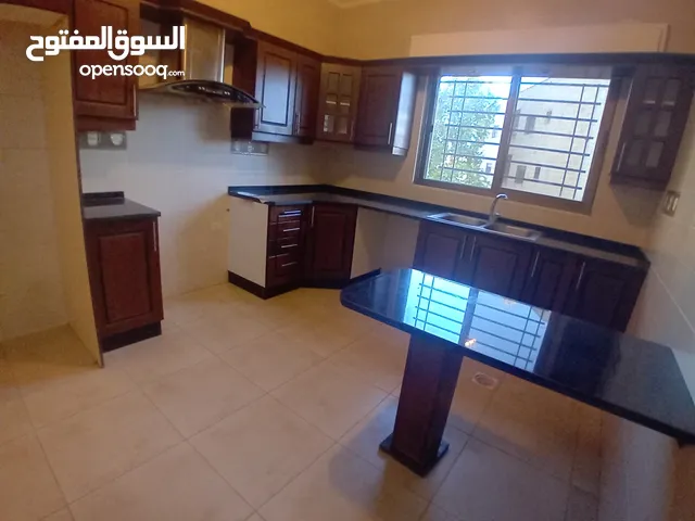 140 m2 3 Bedrooms Apartments for Rent in Amman Um El Summaq