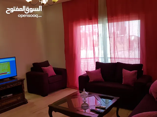 شقة مفروشة 2 نوم وصالة للايجار خلف حلويات حبيبه///مرج الحمام