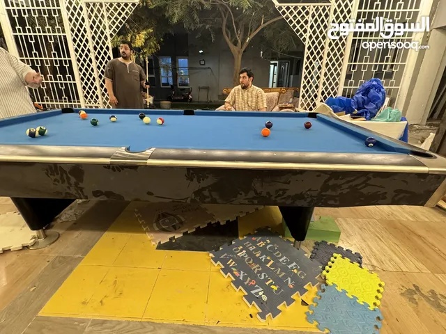للبيع بلياردو رقم واحد نظيف جدا