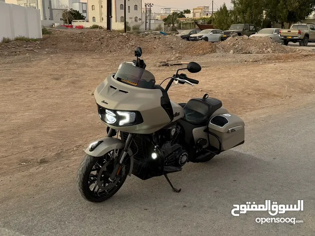 2023 Indian Pursuit Dark Horse