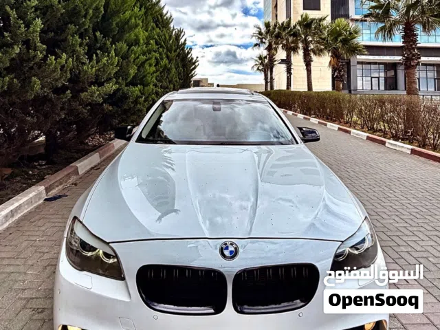 BMW 520i F10 – فل إضافات بحالة ممتازة وسعر ممتاز