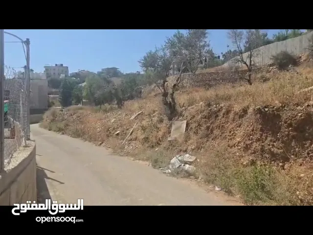 ارض للبيع في منطقه جفنا واصل كل الخدامات صالحه للبناء مساحه 650متر