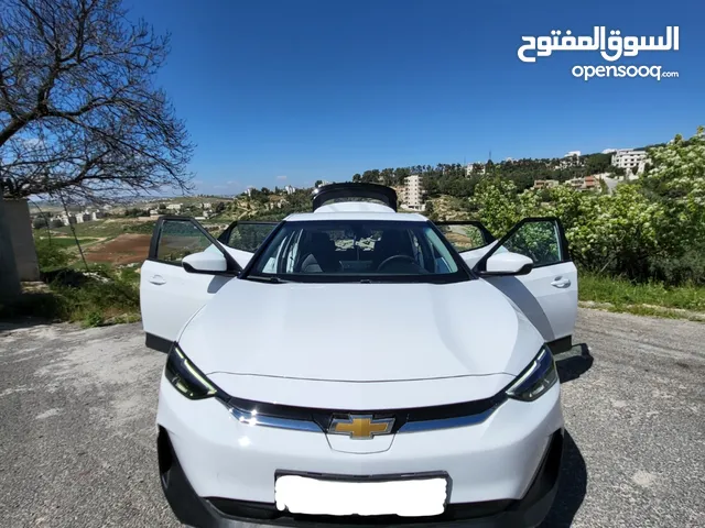 Chevorlet Menlo 2022 EV للبيع مرج الحمام البطاريه الكبيره ، مواصفات المد