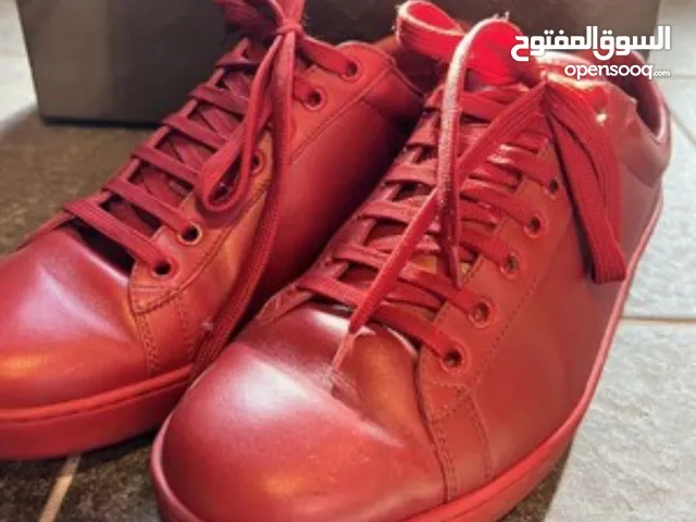 43 Sport Shoes in Ismailia