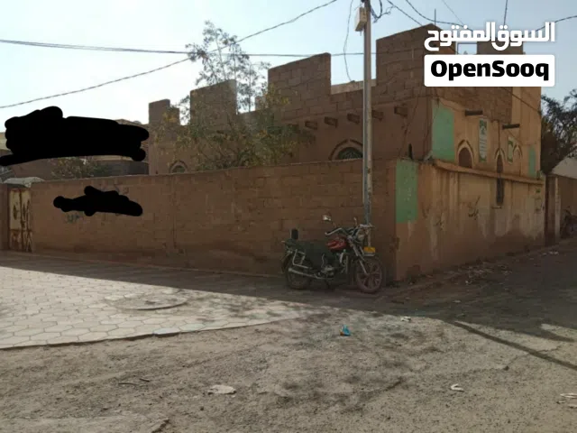 5 m2 4 Bedrooms Townhouse for Sale in Sana'a Eastern Geraf