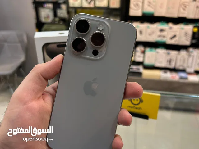 بحالة ممتازة iphone 15 pro 256GB