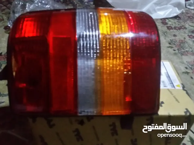 فوانيس خلفى جراند شروكى م 98 ( يمين وشمال )