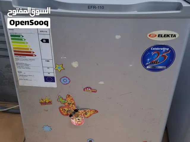 Elekta Refrigerator small farij 150.litter