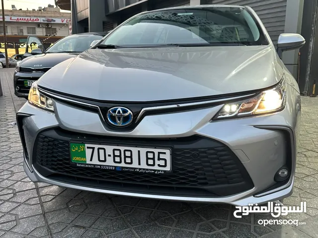 استأجره الان تويوتا كورولا هايبرد موديلات 2025 فل كامل الاضافات وكالة للايجار الان بأسعار تنافسية